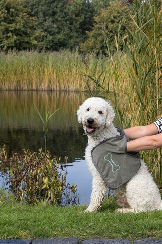 Trixie Microvezel Handdoek Met Insteekzakken Grijs